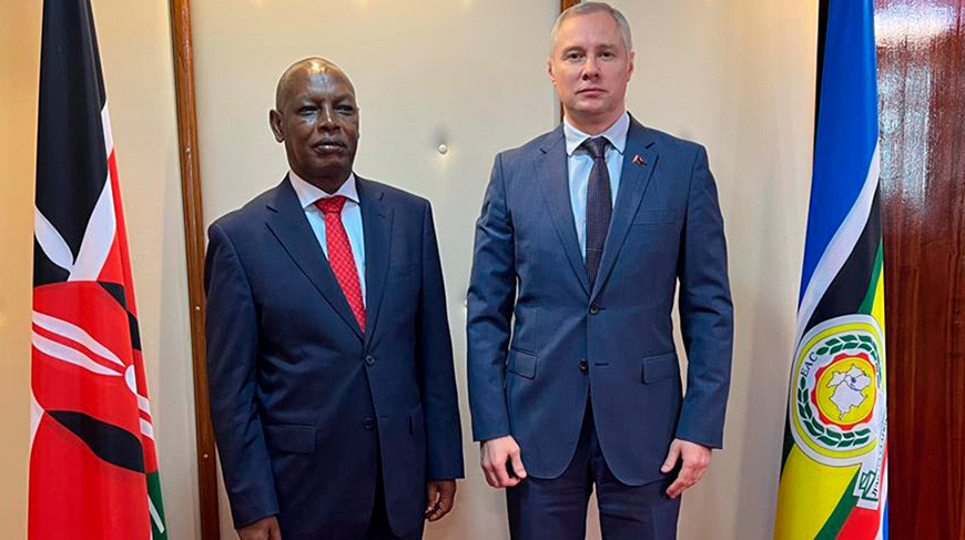 Andrew Karanja and Pavel Vzyatkin. Photo courtesy of Belarus' Ministry of Foreign Affairs