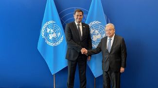 Maxim Ryzhenkov and Antonio Guterres. Photo courtesy of the Ministry of Foreign Affairs