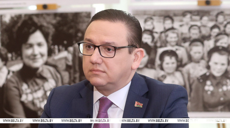 Vladimir Pertsov Vladimir Pertsov