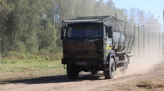 Photo courtesy of the Belarusian Defense Ministry's news agency  Vayar 