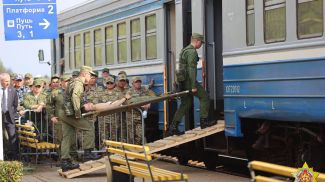Photo courtesy of the Belarusian Defense Ministry's news agency  Vayar 