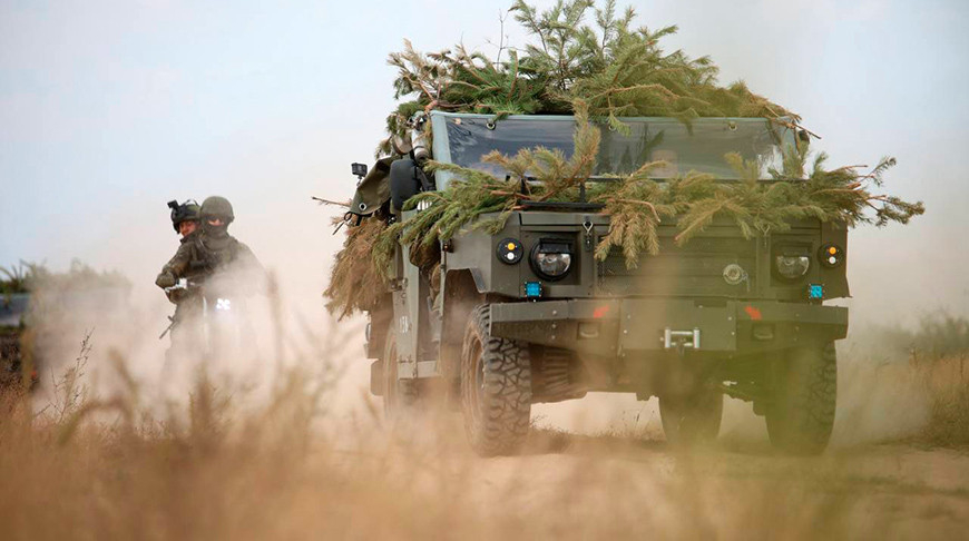 Photo courtesy of the Belarusian Defense Ministry's news agency  Vayar 