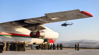 Photo courtesy of the Belarusian Defense Ministry's news agency Vayar