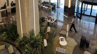 Photo courtesy of the National Union of Tourism Industry