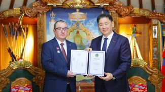 Dmitry Gorelik and Ukhnaagiin Khürelsükh. Photo courtesy of the Belarusian Ministry of Foreign Affairs