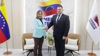 Coromoto Godoy Calderón and Dmitry Derevinsky