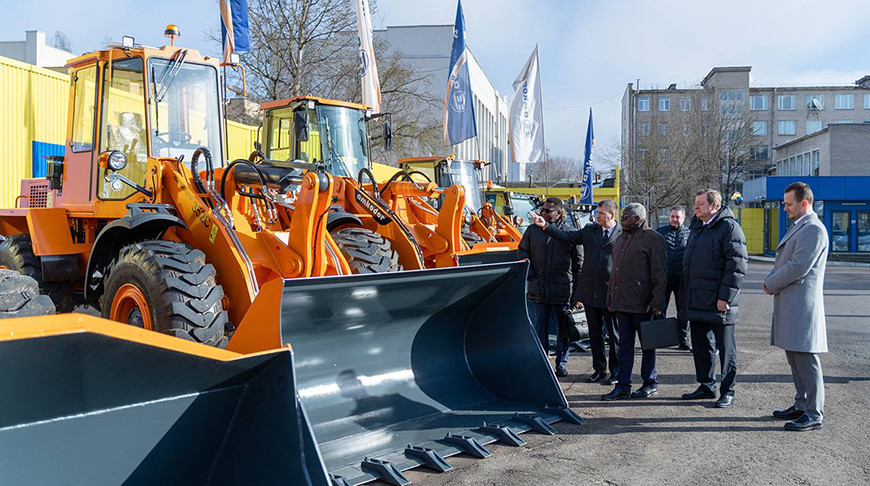 Photo courtesy of Amkodor