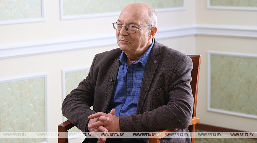 Aleksandr Alesin. An archive photo