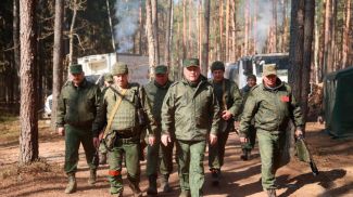 Photo courtesy of the Belarusian Defense Ministry's news agency Vayar