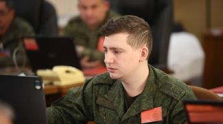 Photo courtesy of the Belarusian Defense Ministry's news agency  Vayar 