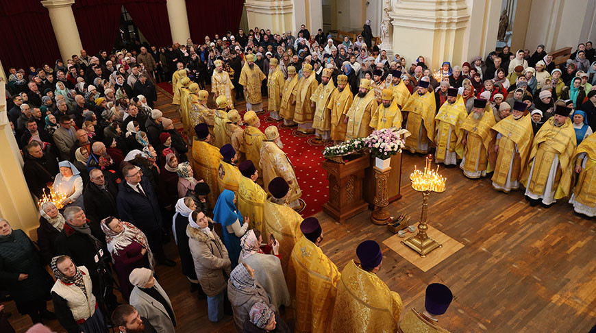 Metropolitan Veniamin holds service to mark Polotsk Cathedral’s 185th anniversary
