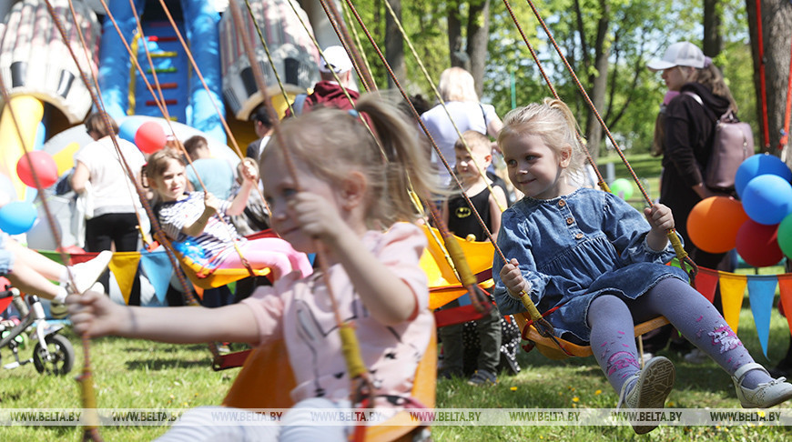 Labor Day festivities in Victory Park in Minsk