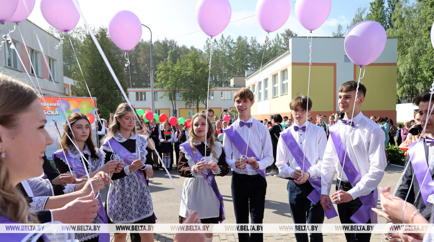 End-of-school ceremony in Vitebsk
  
 