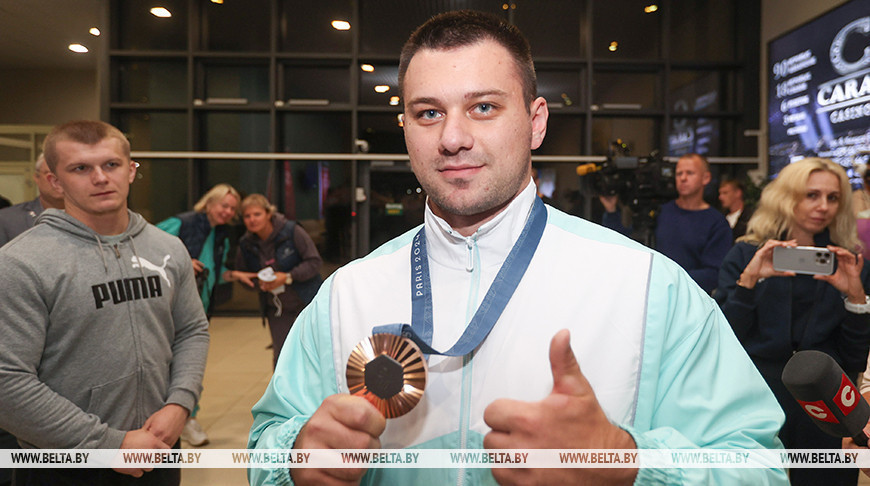 Olympics
2024: Belarusian weightlifters welcomed back home