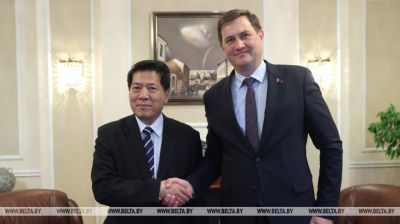 Belarus FM meets with Chinese special representative for Eurasian affairs