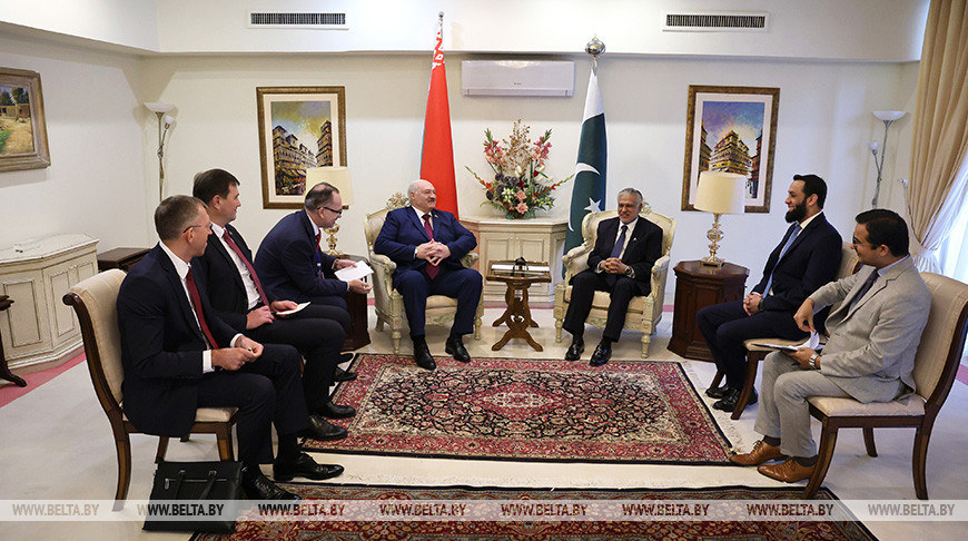 Lukashenko meets with Pakistan's deputy prime minister - foreign minister