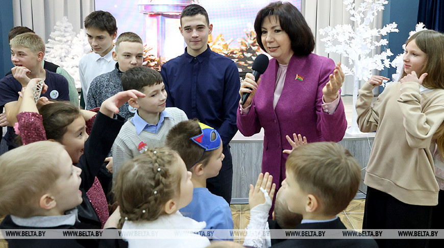 Belarusian Parliament speaker takes part in children's charity campaign 