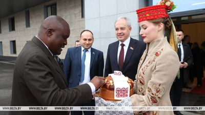 Pan-African Parliament President arrives in Minsk