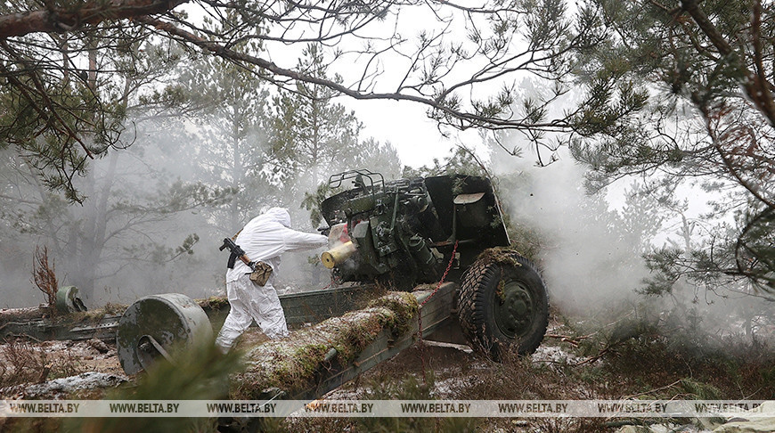 Belarusian army training at Gozhsky training ground