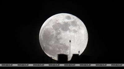 Snow Moon lights up skies across Belarus