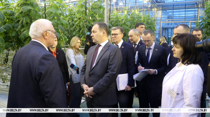 Belarusian PM tours Rassvet farm 