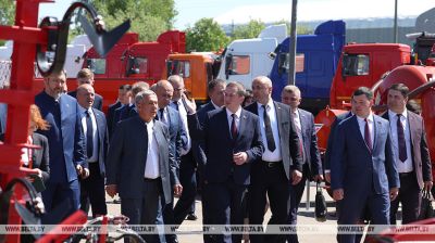 Belarus' PM visits industrial enterprises in Russia's Tatarstan