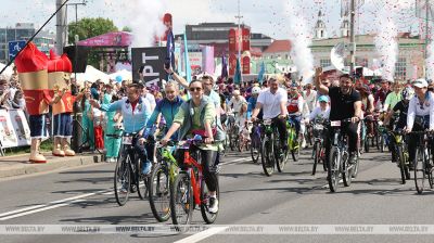  Minsk hosts Viva Rovar cycling festival
 
  
  