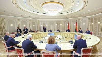 Lukashenko meets with Russia’s Kaliningrad Oblast governor 