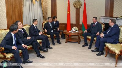 China’s parliamentary delegation arrives in Belarus on official visit