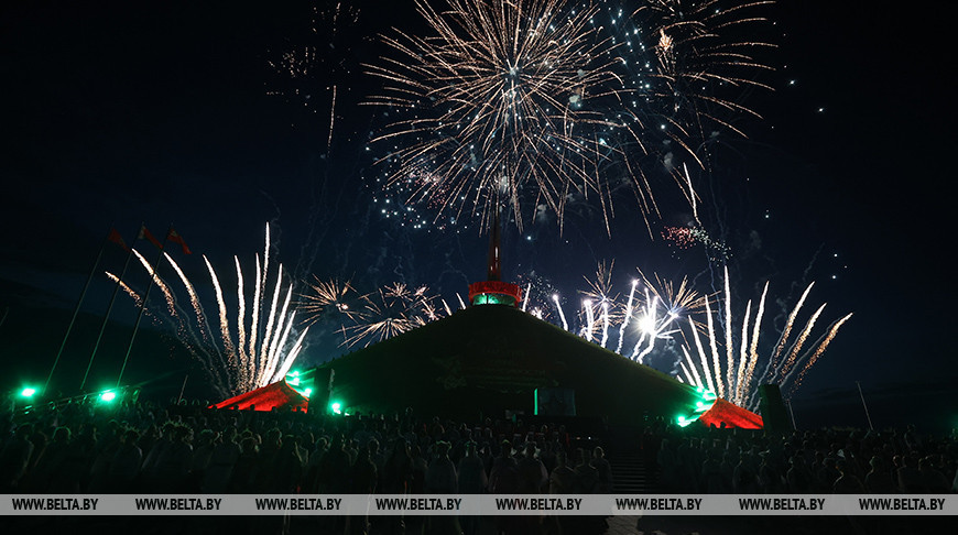  
  Independence Day fireworks in Minsk
  
  
  