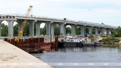 Bridge across Pripyat in Mozyr under reconstruction 