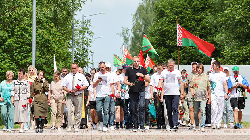Belarus-Russia Victory March arrives in Dubrovno District  