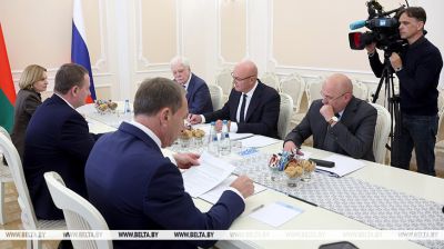 Turchin, Chernyshenko discuss tourism cooperation
