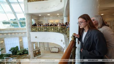  Grodno Azot employees on tour of Palace of Independence
 
  
  