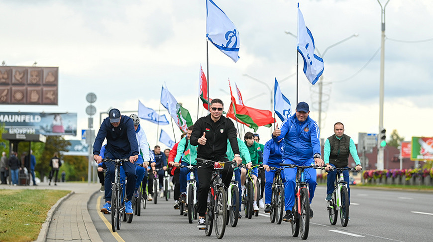 Cycling event to mark People’s Unity Day in Minsk Cycling event to mark People’s Unity Day in Minsk