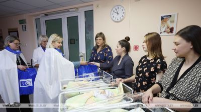 New mothers congratulated on People’s Unity Day in Vitebsk