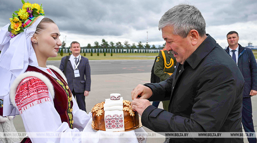 Chairman of Cabinet of Ministers of Kyrgyzstan arrives in Belarus
  