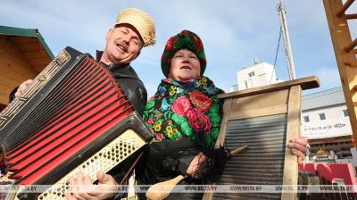  Dazhynki festival in Krichev
 
  
  
