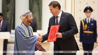 Belarus, Oman sign package of documents on cooperation
