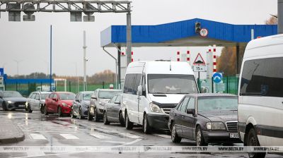 Lithuania shuts border crossings with Belarus again Lithuania shuts border crossings with Belarus again