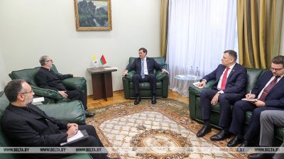 Belarusian FM meets with Pope’s special envoy Belarusian FM meets with Pope’s special envoy