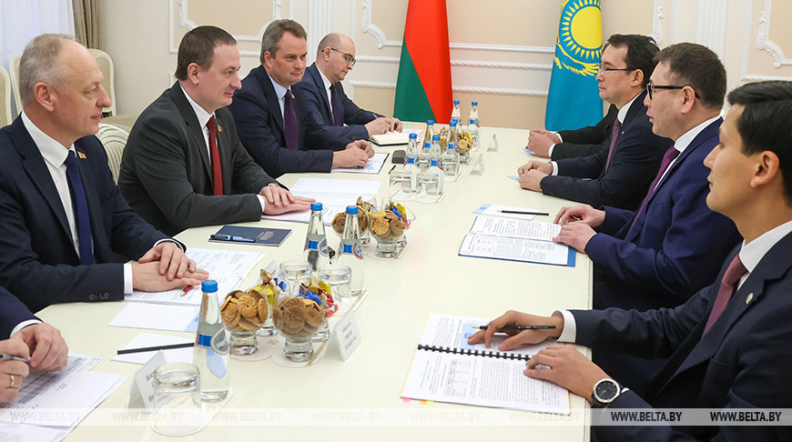 Belarus-Kazakhstan cooperation discussed in Minsk