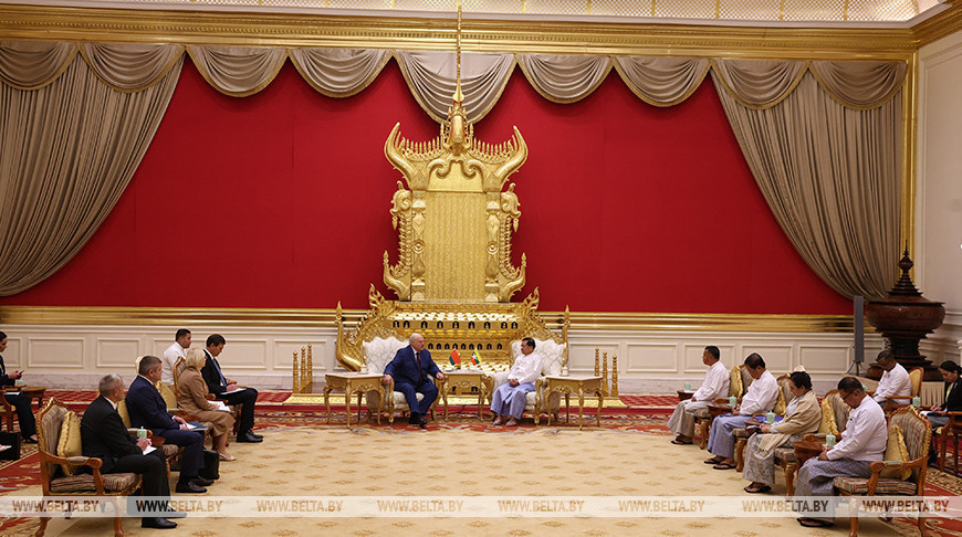 Lukashenko, Min Aung Hlaing meet in Naypyidaw