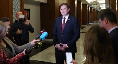 FM talks to media ahead of Lukashenko's visit to Algeria