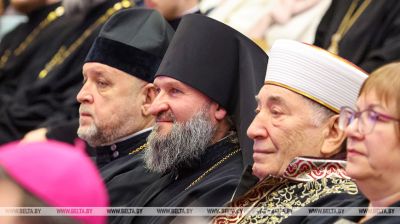 Christmas readings at National Library of Belarus