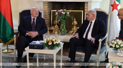 Lukashenko meets with Algerian Parliament speaker 