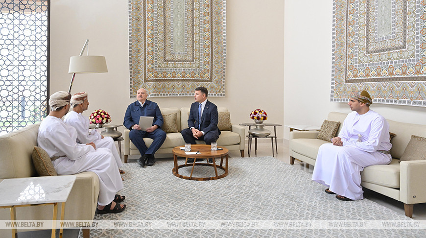 Lukashenko assesses progress on Belarus-Oman cooperation roadmap