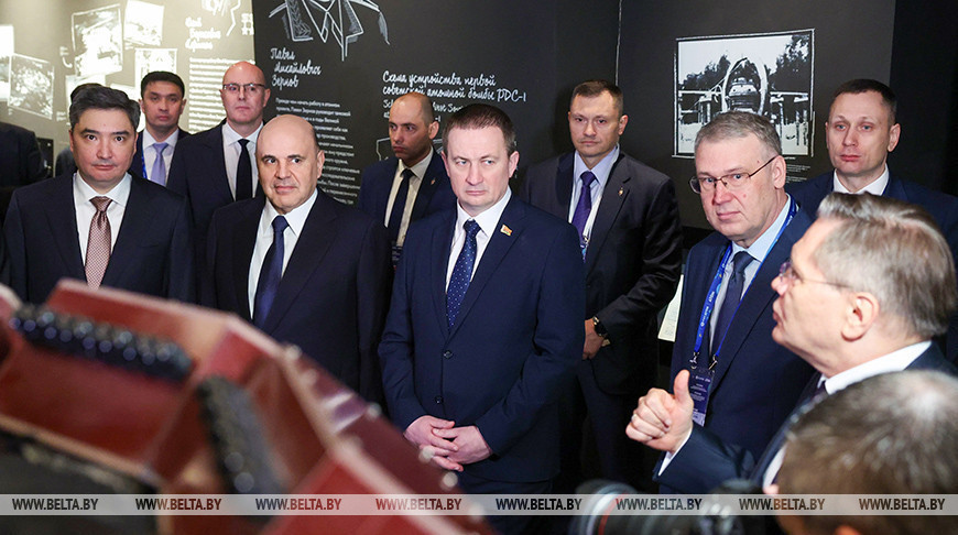 EAEU prime ministers tour VDNKh in Moscow