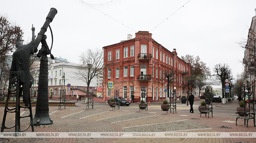 Sundial on Star Square in Mogilev