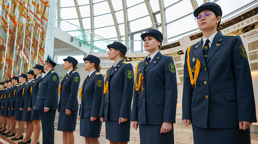 Customs officers sworn in at Great Patriotic War Museum 